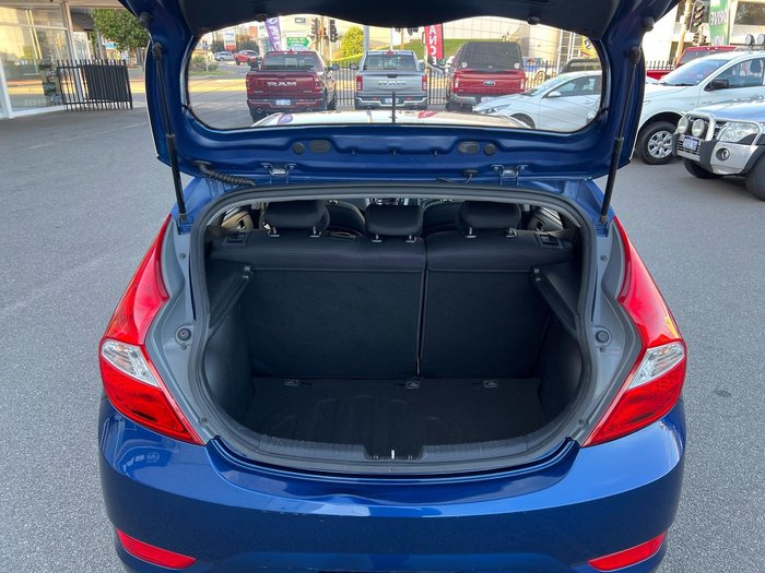 2017 Hyundai Accent Active