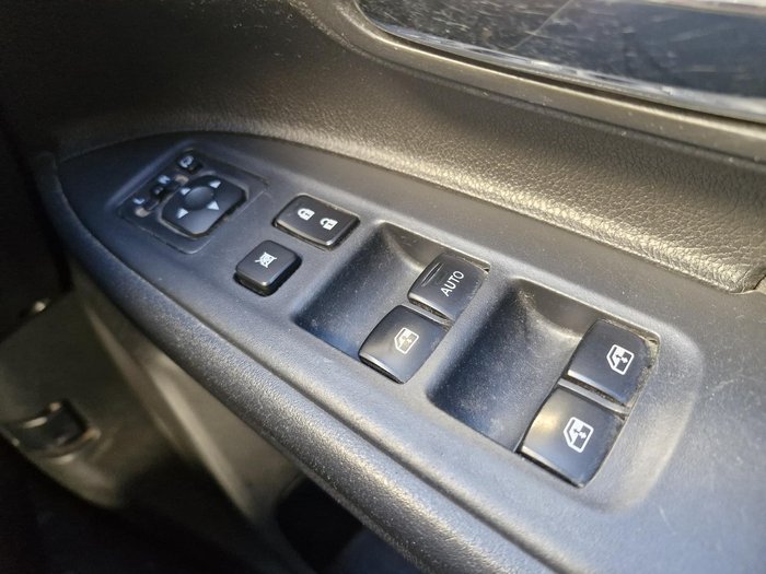 2017 Mitsubishi Outlander ES