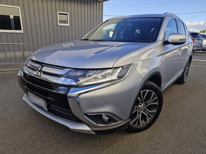 2017 Mitsubishi Outlander ES