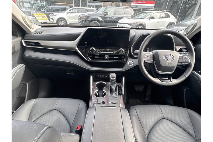 2024 Toyota Kluger Grande