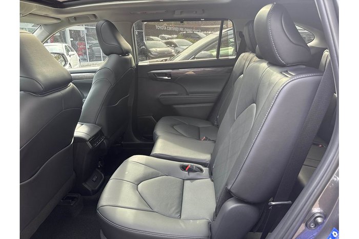 2024 Toyota Kluger Grande
