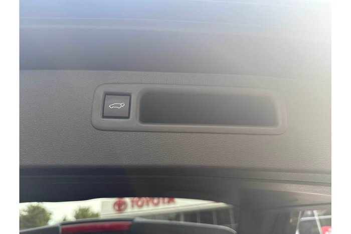 2024 Toyota Kluger Grande