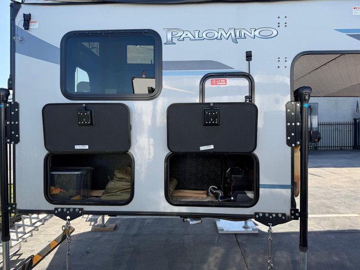 2022 Palomino Ss550 Slide On Camper