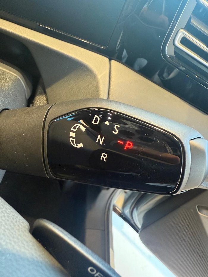 2025 Volkswagen Tiguan 150TSI R-Line