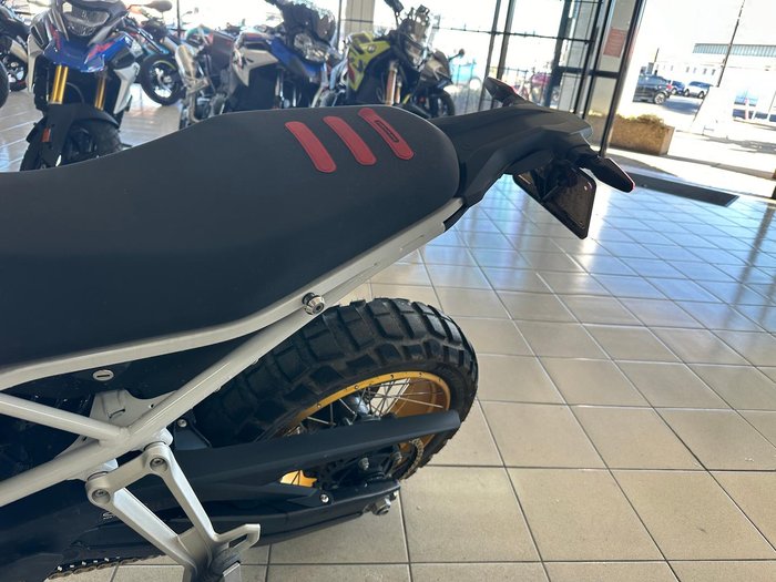 2025 BMW F 900 GS F 900 White