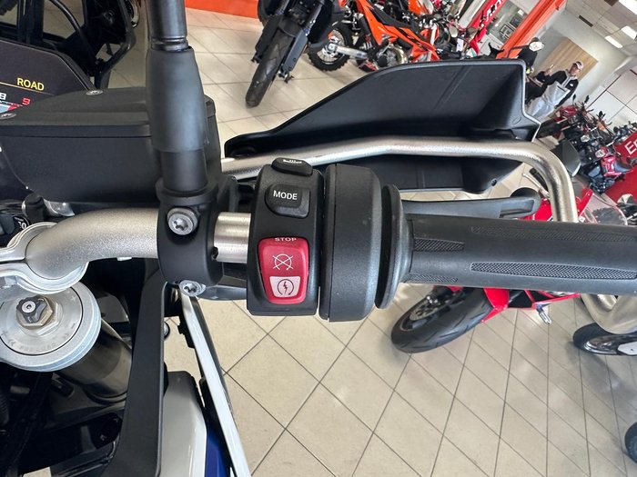 2025 BMW F 900 GS F 900 White