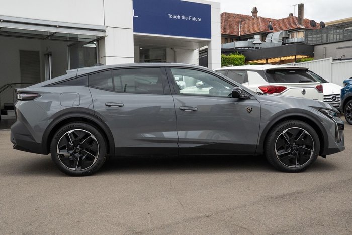 2025 Peugeot 408 GT Premium Hybrid