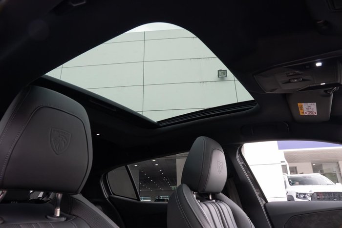 2025 Peugeot 408 GT Premium Hybrid