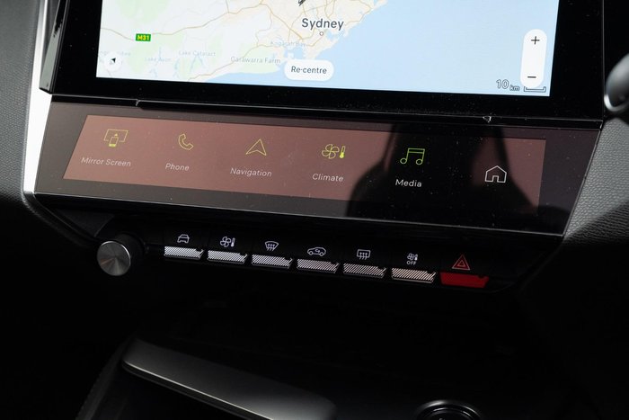 2025 Peugeot 408 GT Premium Hybrid