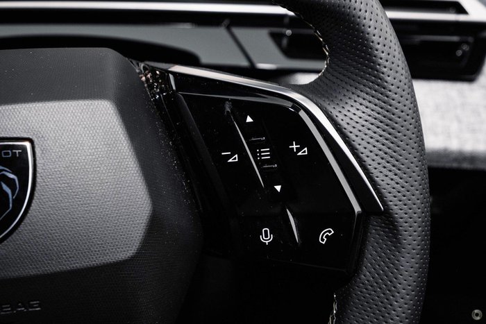 2025 Peugeot 3008 GT Premium Hybrid