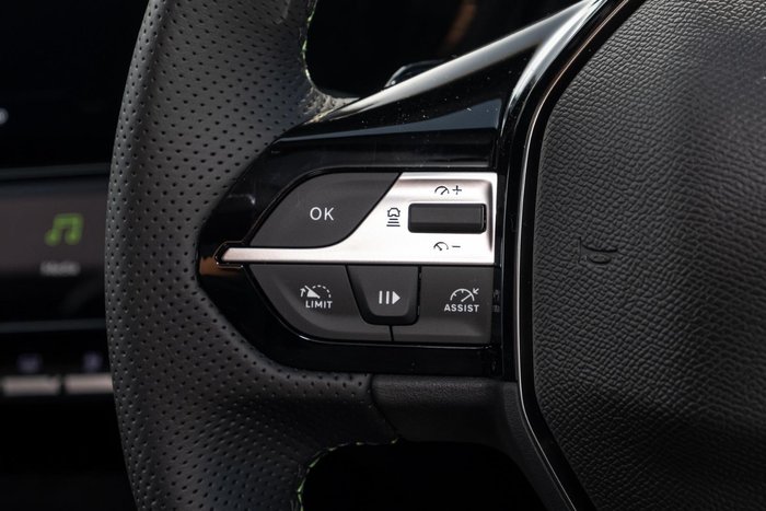 2025 Peugeot 308 GT Hybrid P51 MY25 Okenite White