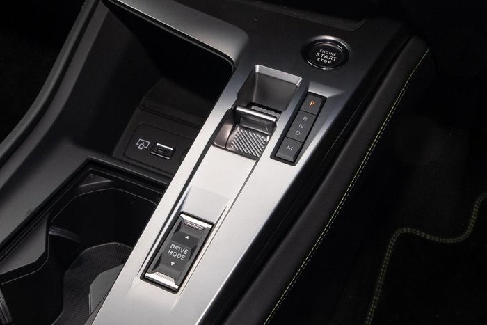 2025 Peugeot 308 GT Hybrid P51 MY25 Okenite White