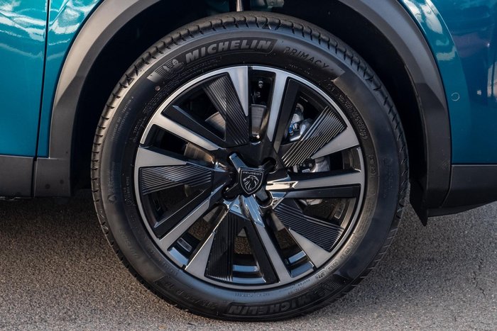 2025 Peugeot 2008 GT Hybrid P24 MY25 Obsession Blue