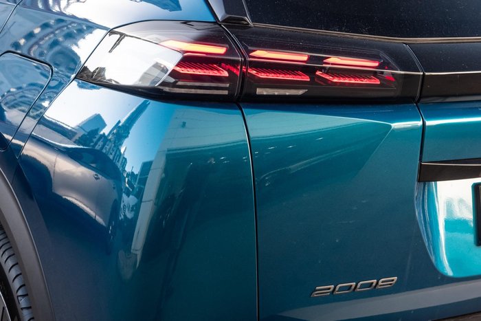 2025 Peugeot 2008 GT Hybrid P24 MY25 Obsession Blue