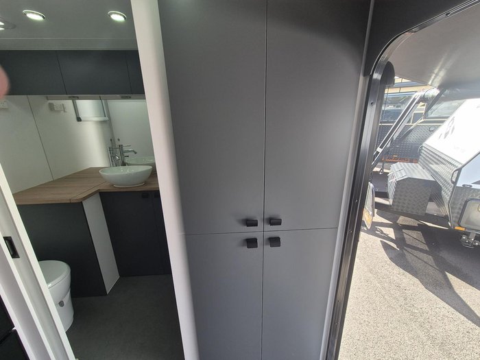 2025 Vivid Caravans EXPLORER 20