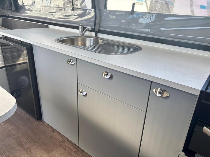 2022 Goldstream Crown St Platinum