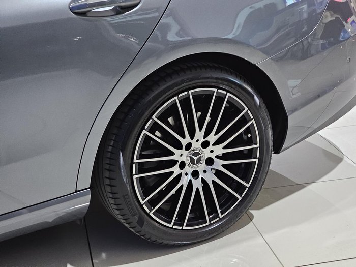 2023 Mercedes-Benz C-Class C200