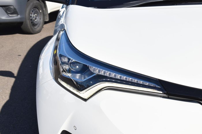 2017 Toyota C-HR Koba NGX10R White