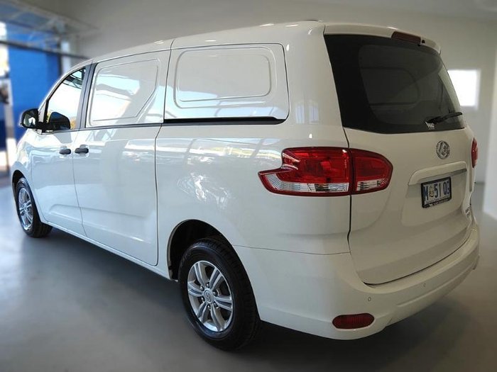 2025 LDV G10