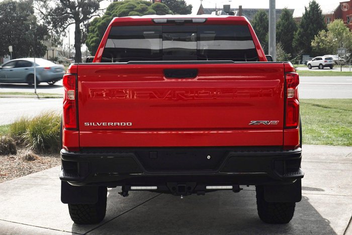 2025 Chevrolet Silverado 1500 ZR2 W/Tech Pack T1 MY24 4X4 Red Hot