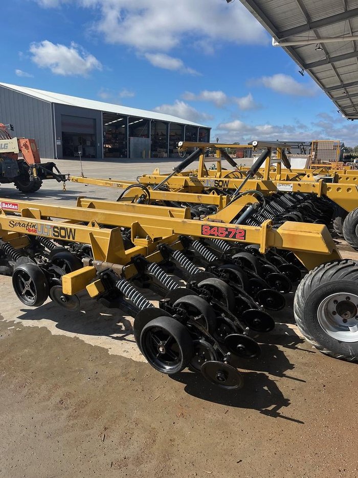 2014 SERAFIN ULTISOW S45 60 SINGLE DISC SEEDER USED YELLOW