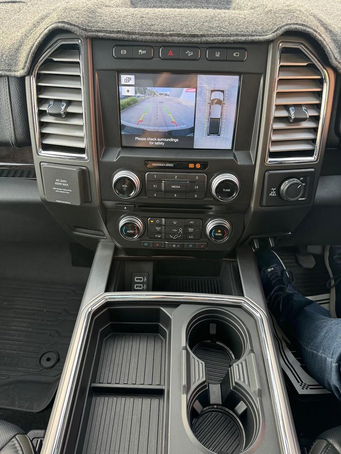 2017 Ford F250 Platinum (No Series) Red