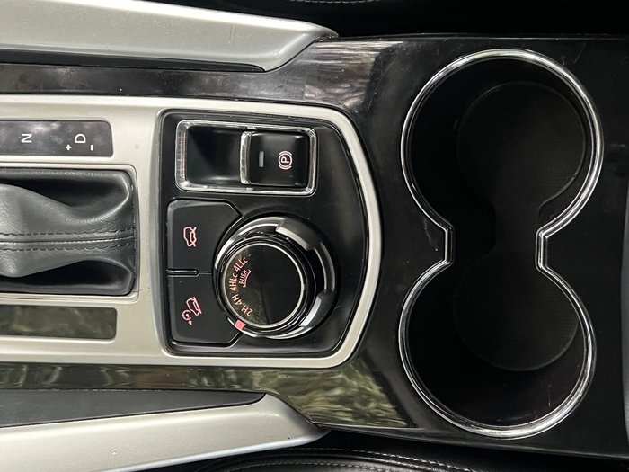 2016 Mitsubishi Pajero Sport Exceed