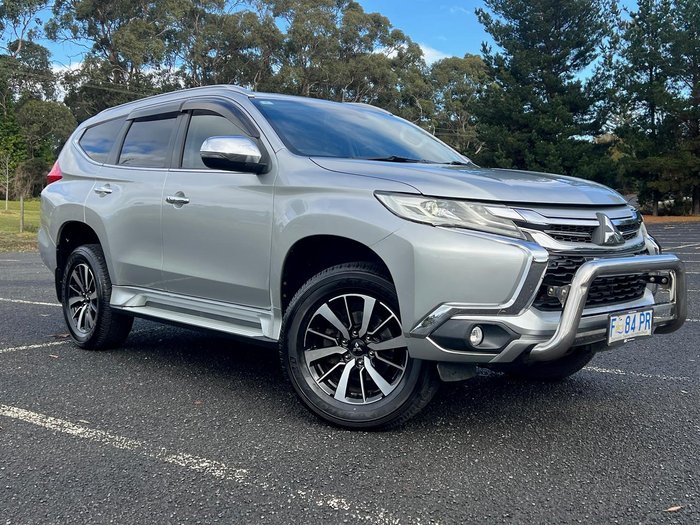 2016 Mitsubishi Pajero Sport Exceed