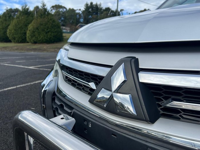 2016 Mitsubishi Pajero Sport Exceed
