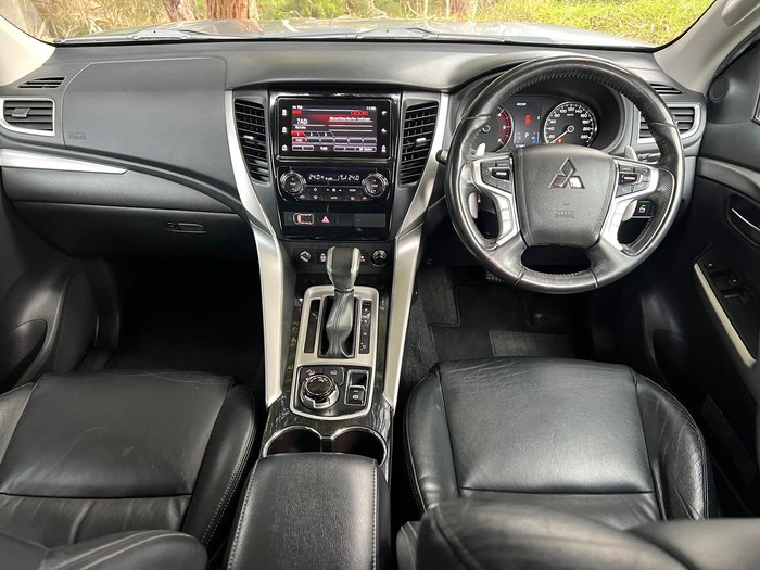 2016 Mitsubishi Pajero Sport Exceed