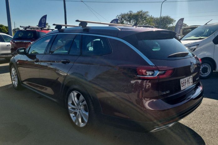 2018 Holden Calais
