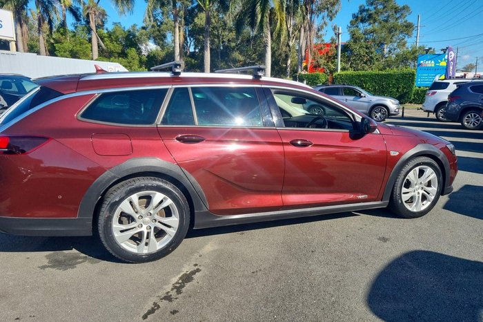 2018 Holden Calais