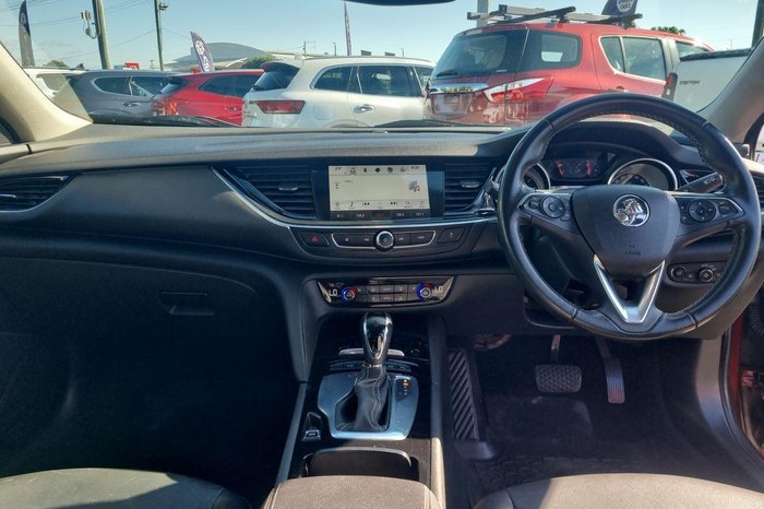 2018 Holden Calais