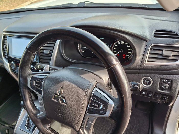 2021 Mitsubishi Triton GLS