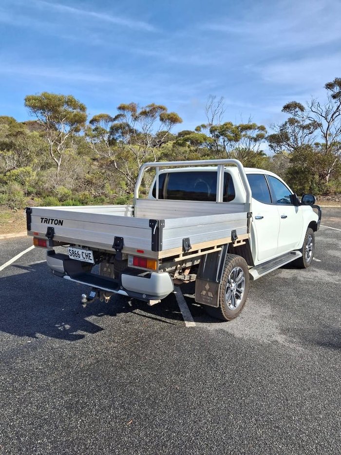 2021 Mitsubishi Triton GLS
