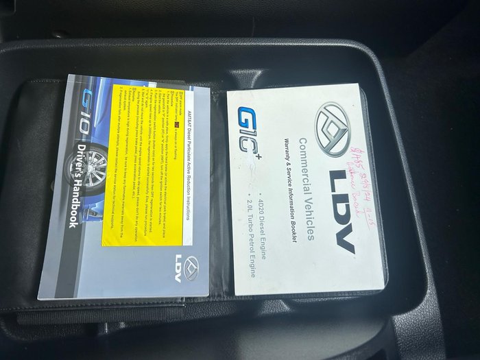 2022 LDV G10 +