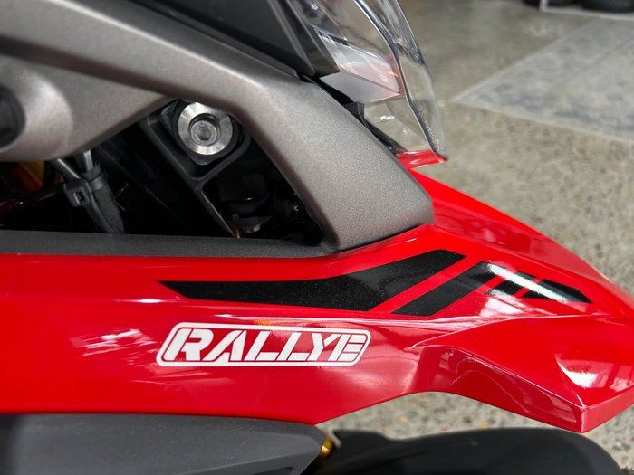 2025 BMW Motorrad 2025 BMW 310CC G 310 GS DUAL SPORTS Racing red. (11-07)
