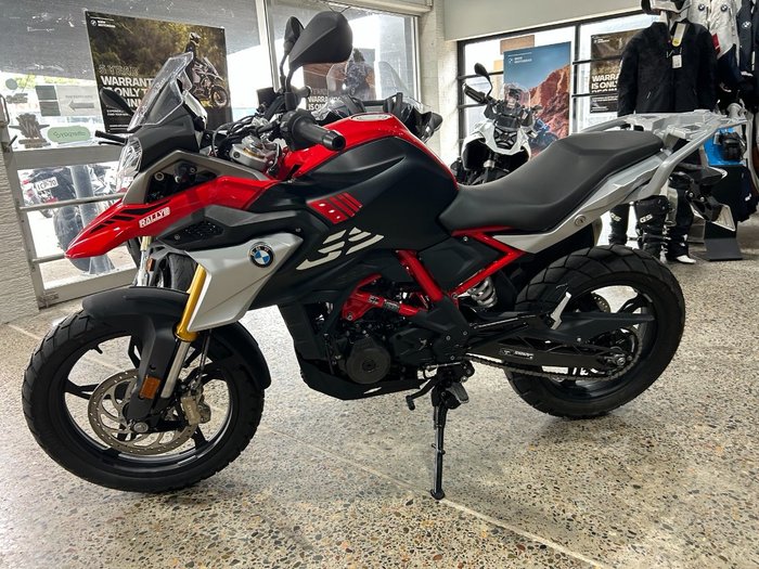 2025 BMW Motorrad 2025 BMW 310CC G 310 GS DUAL SPORTS Racing red. (11-07)