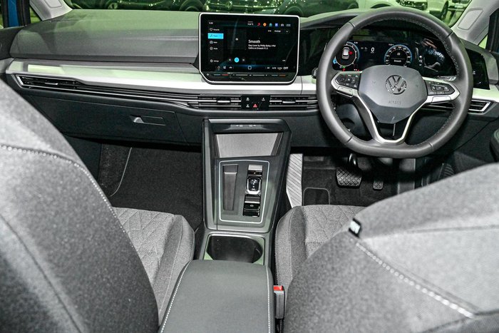 2025 Volkswagen Golf 110TSI Life