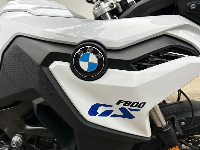 2024 BMW Motorrad F 800 GS WHITE