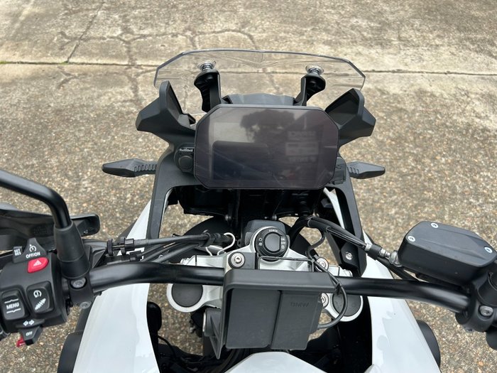 2024 BMW Motorrad F 800 GS WHITE