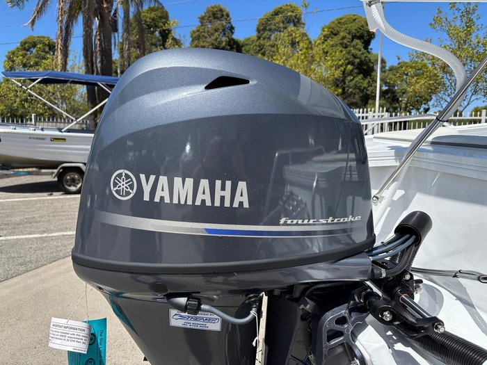 2025 QUINTREX 430 Fishabout Pro