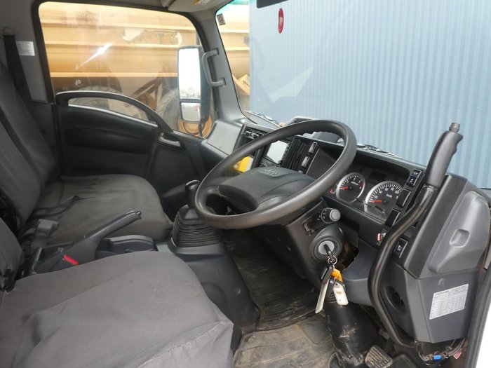 2021 ISUZU Npr 4X2 WHITE