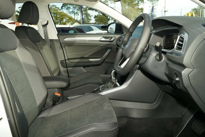 2025 Volkswagen T-Roc 110TSI Style