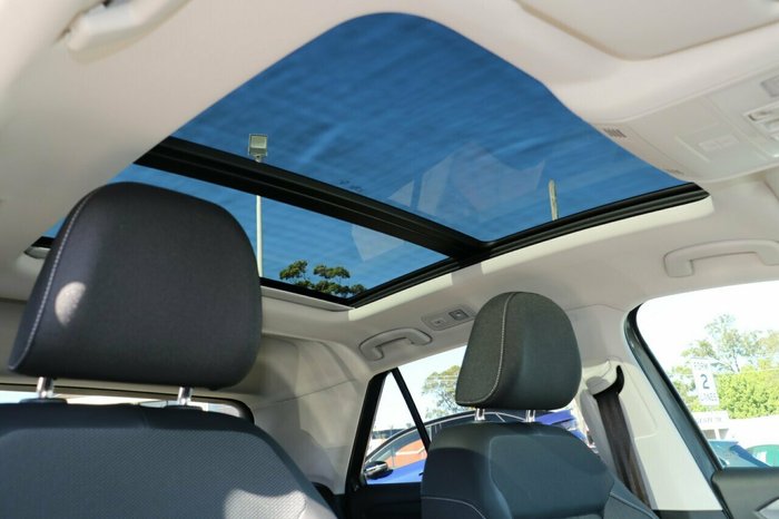 2025 Volkswagen T-Roc 110TSI Style