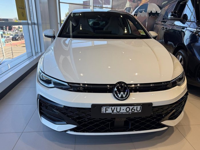 2025 Volkswagen Golf 110TSI R-Line