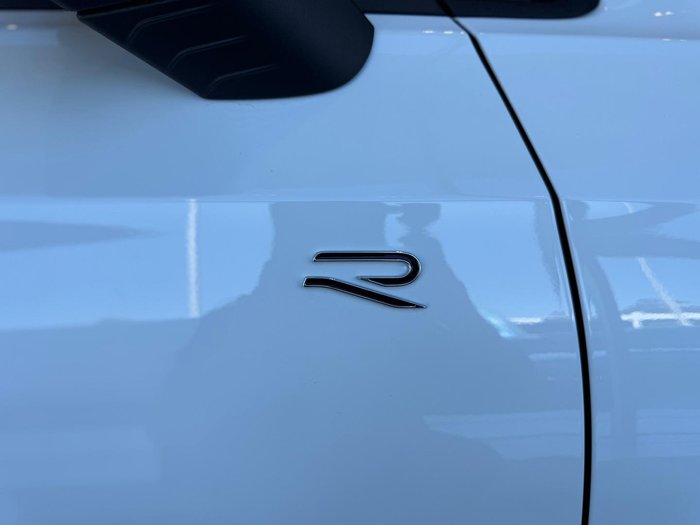 2025 Volkswagen Golf 110TSI R-Line