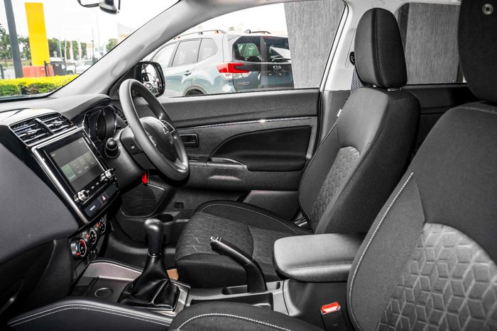 2024 Mitsubishi ASX GS XD MY24 White