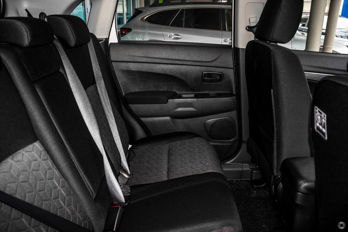 2024 Mitsubishi ASX GS XD MY24 White