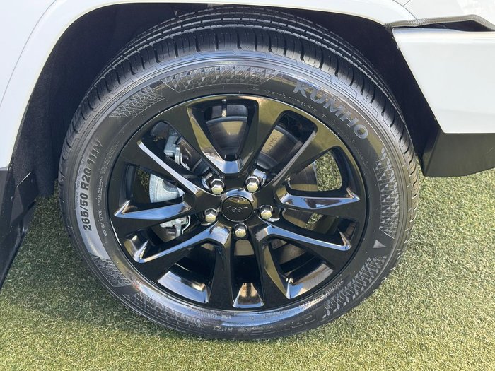 2021 Jeep Grand Cherokee Night Eagle
